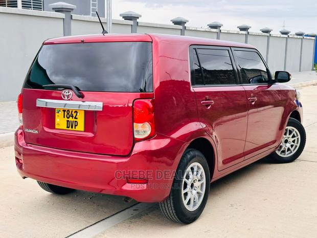 Toyota Rumion 1.5 FWD 2021 Red