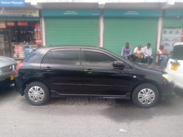 Toyota Corolla RunX 2004 Black