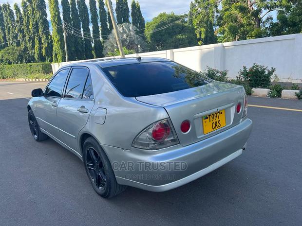 Toyota Altezza 2002 Silver