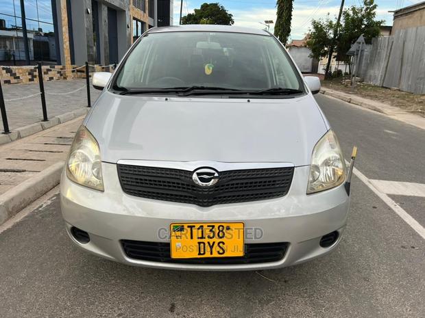 Toyota Corolla Spacio 1.8 S Aero Tourer 2WD 2003 Silver