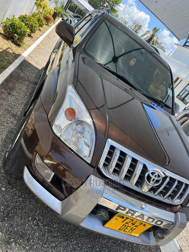 Toyota Land Cruiser Prado 3.0 D-4d 3dr 2005 Brown