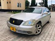 Toyota Crown Royale 2005 Silver for sale