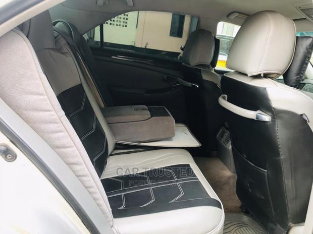 Toyota Crown Royale 2005 Silver