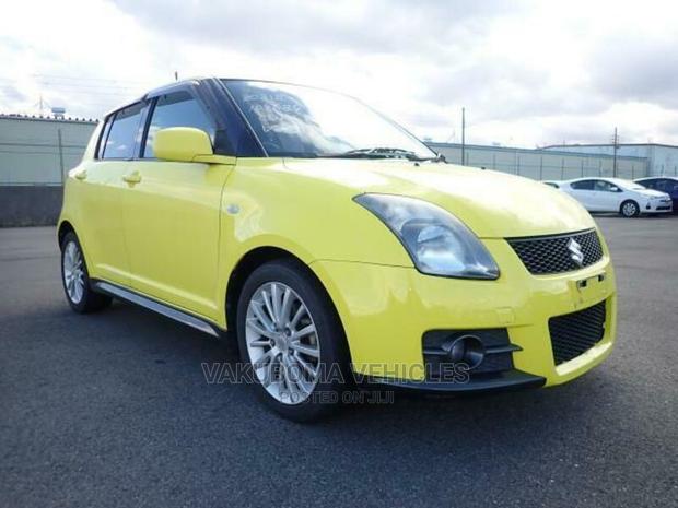 Suzuki Swift 2006 Yellow