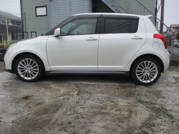 Suzuki Swift 2008 White