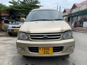 Toyota Noah 2.0 AWD (8 Seater) 2003 Gold for sale