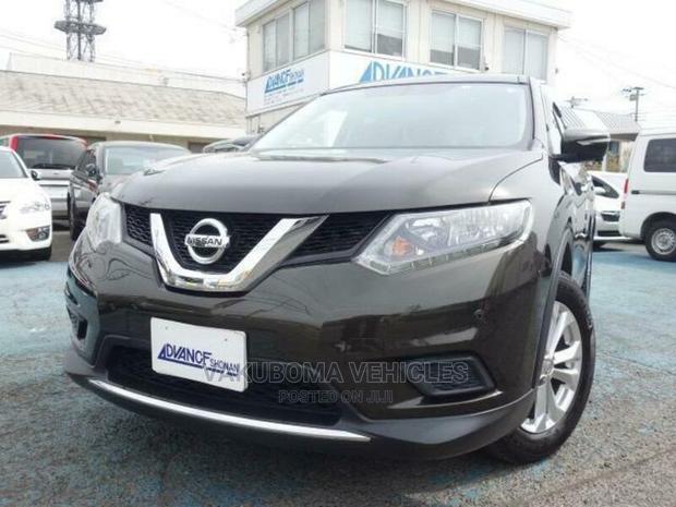 Nissan X-Trail 2015 Gray