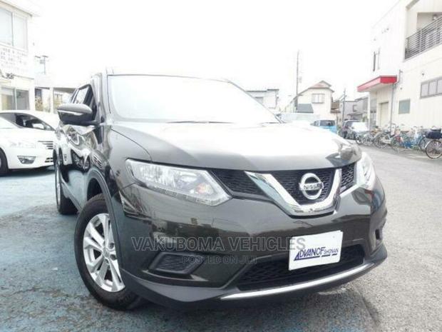 Nissan X-Trail 2015 Gray