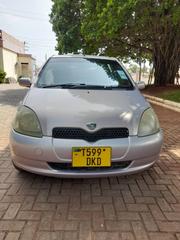 Toyota Vitz 1.0 FWD 5dr 2002 Pink for sale