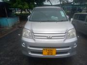 Toyota Noah 2.0 AWD (8 Seater) 2005 Silver for sale