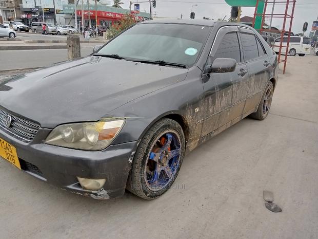 Toyota Altezza 2002 Black
