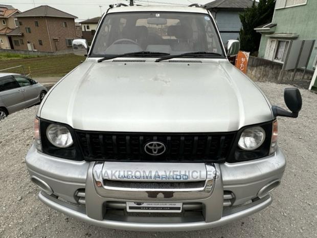 Toyota Land Cruiser Prado 1998 Silver