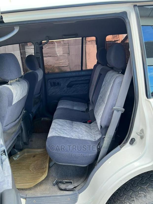 Toyota Land Cruiser Prado 2.7 16V 5dr 1999 Silver