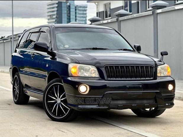 Toyota Kluger 2005 Black