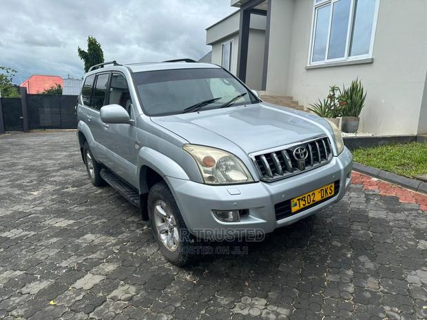 Toyota Land Cruiser Prado 3.0 D-4d 3dr 2006 Silver