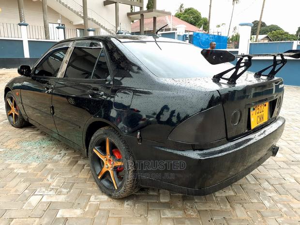 Toyota Altezza 2004 Black