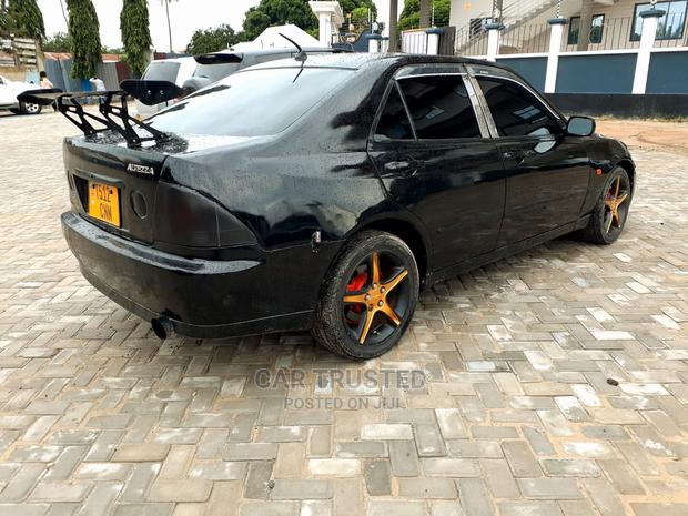 Toyota Altezza 2004 Black