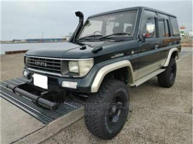 Toyota Land Cruiser Prado 1996 Green