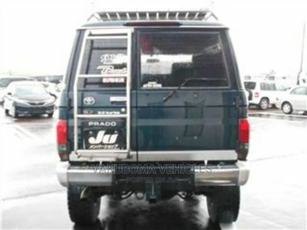 Toyota Land Cruiser Prado 1995 Green