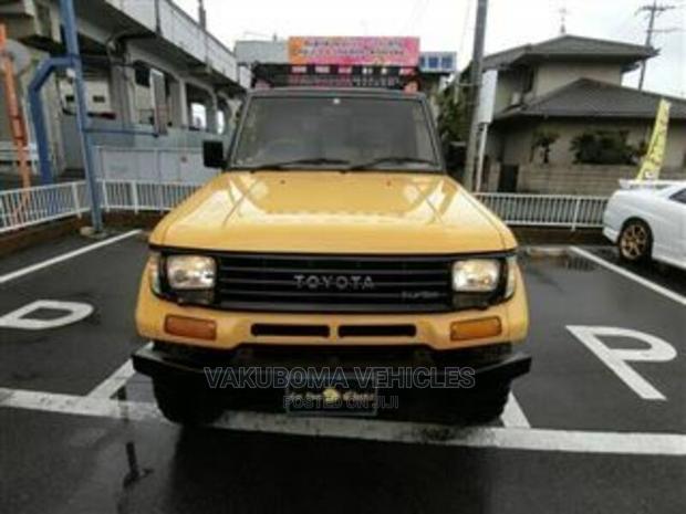 Toyota Land Cruiser Prado 1991 Yellow