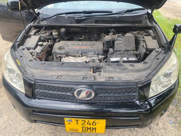 Toyota RAV4 1.8 2007 Black