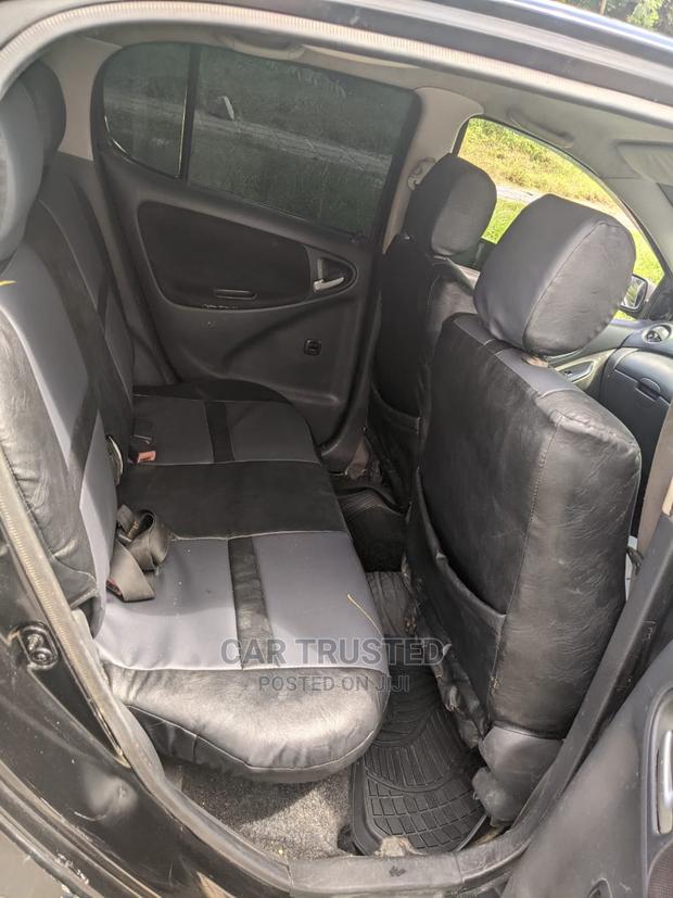 Toyota Vitz 1.3 AWD 3dr 2002 Black