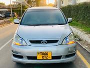 Toyota Ipsum 2005 Silver for sale