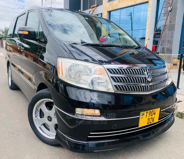 Toyota Alphard 2004 Black