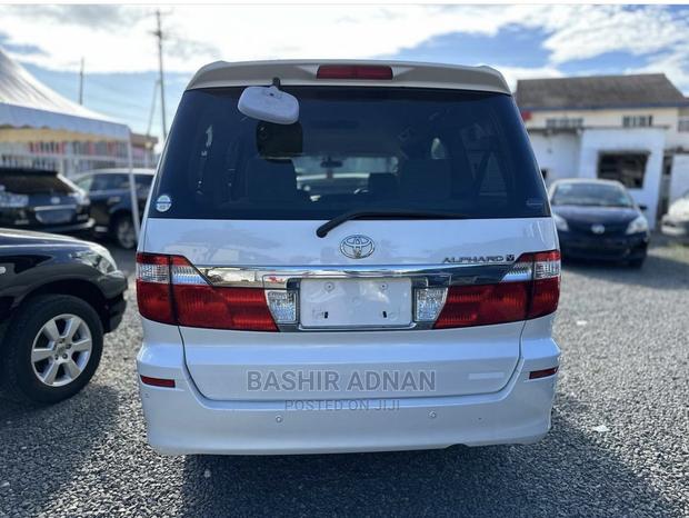 Toyota Alphard 2005 White