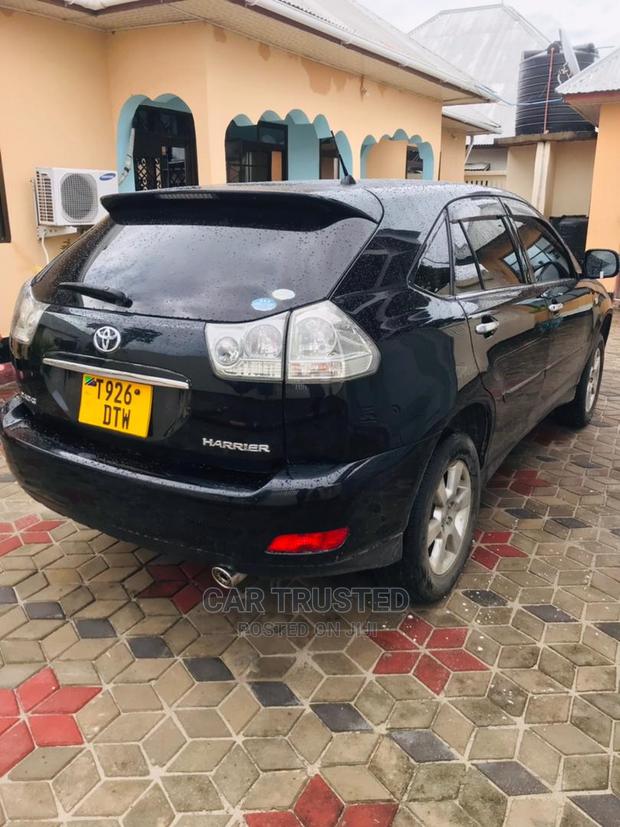 Toyota Harrier 2.4 4WD 2006 Black