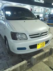 Toyota Noah 2.0 FWD (8 Seater) 2001 White for sale