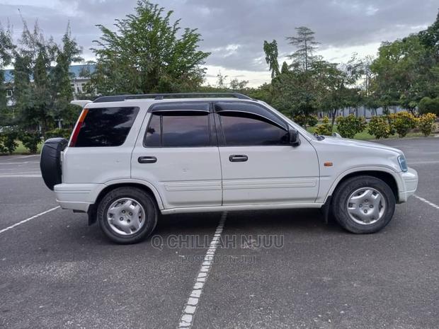 Honda CR-V 1997 White