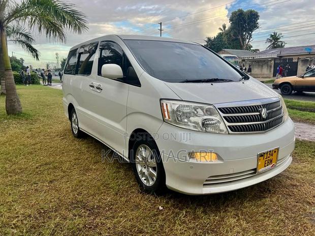 Toyota Alphard 2007 White