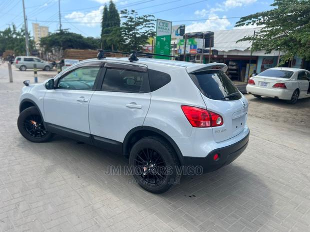 Nissan Dualis 2008 White