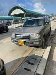 Toyota Land Cruiser 100 4.2 TD Executive 2004 Beige for sale