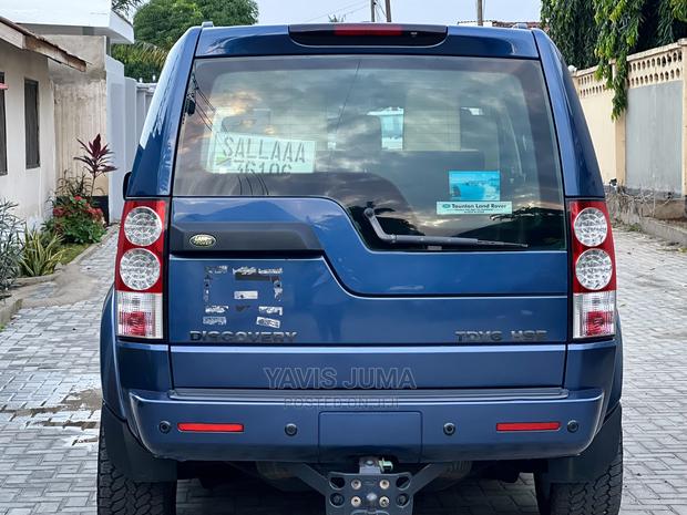 Land Rover Discovery 2006 Blue