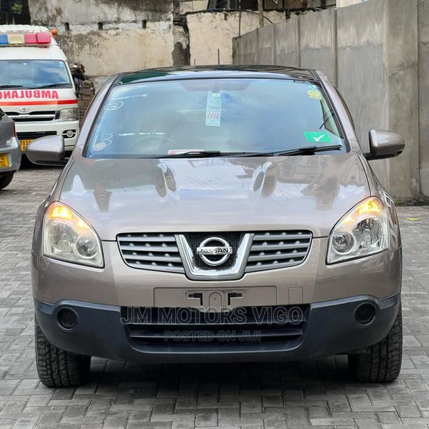 Nissan Dualis 2009 Gold