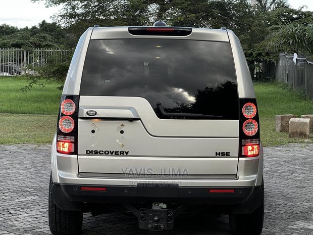 Land Rover Discovery 2014 Beige