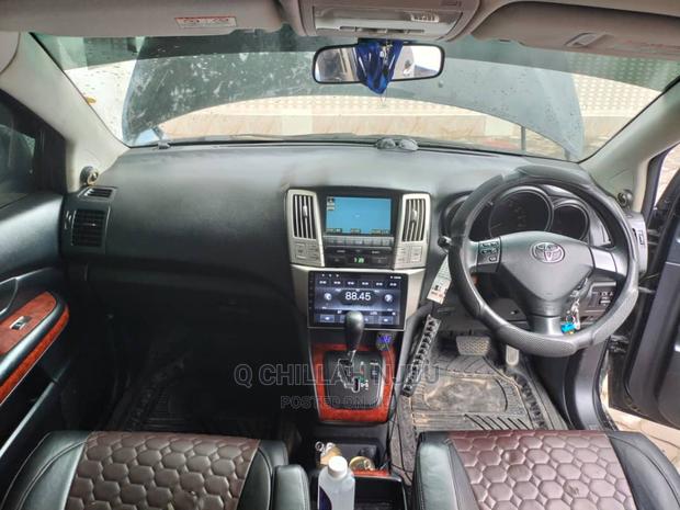 Toyota Harrier 2004 Black