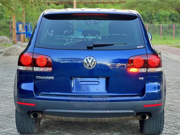Volkswagen Touareg 2007 Blue