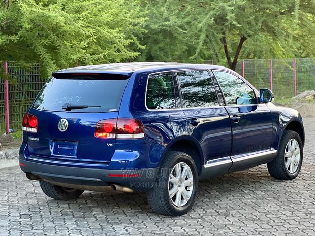 Volkswagen Touareg 2007 Blue