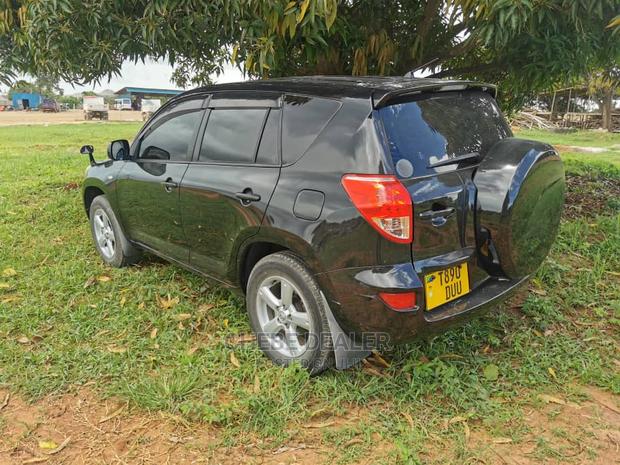 Toyota RAV4 2.0 4x4 2007 Black