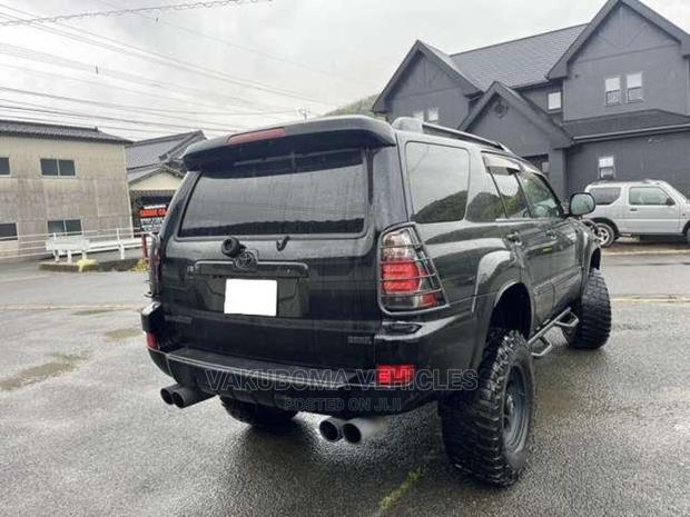 Toyota Hilux Surf 2009 Black