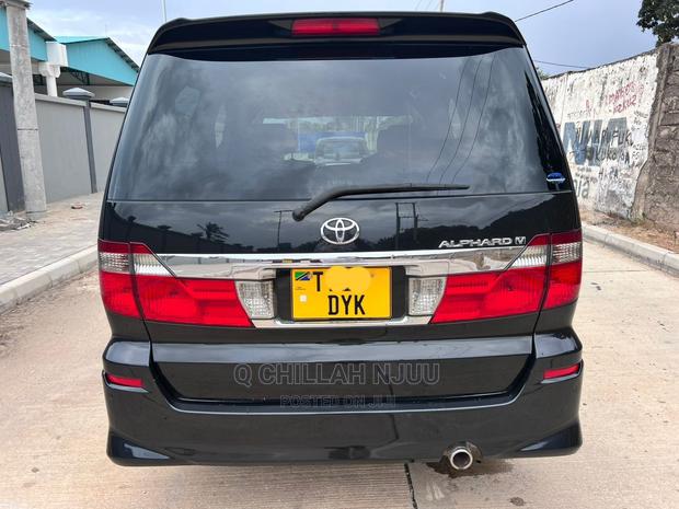Toyota Alphard 2003 Black