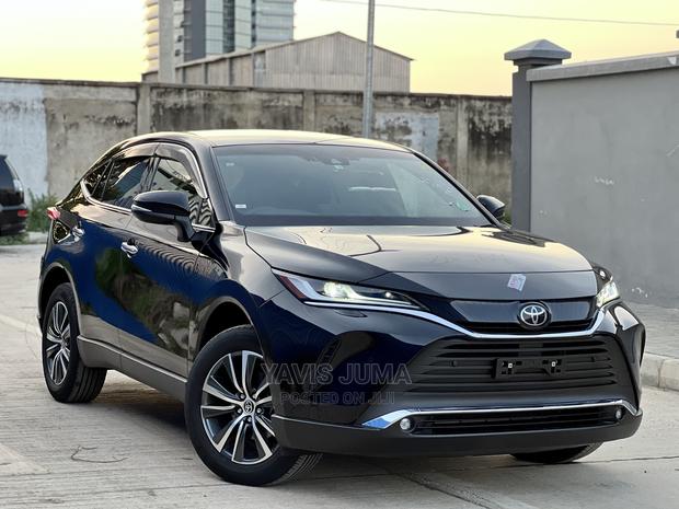 Toyota Harrier 2022 Black