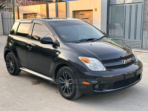 Toyota IST 2006 Black