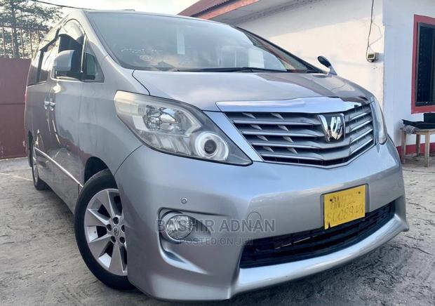 Toyota Alphard 2008 Gray