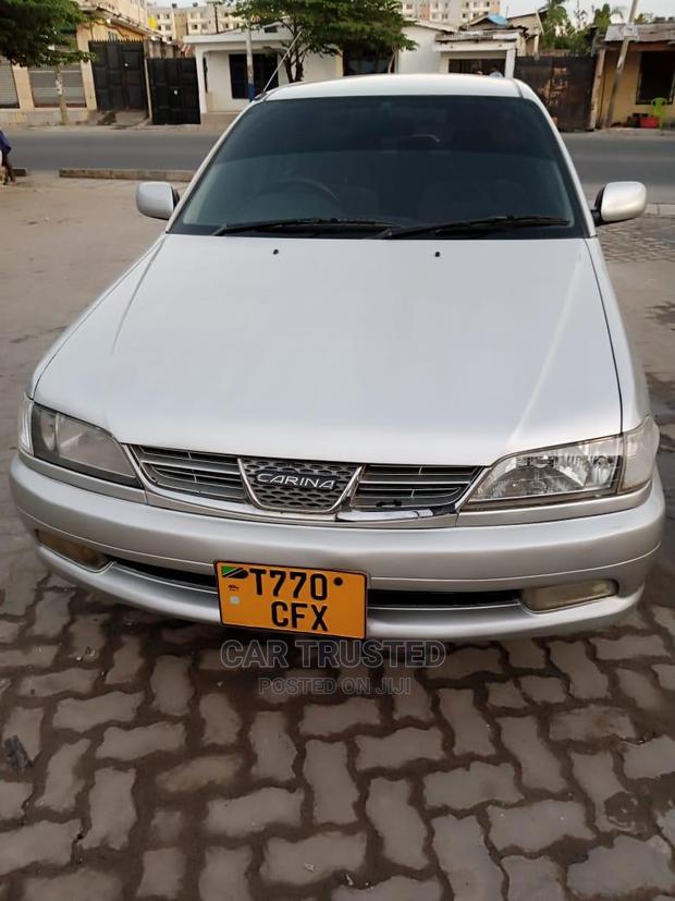 Toyota Carina 1.6 FWD Sedan 2000 Silver