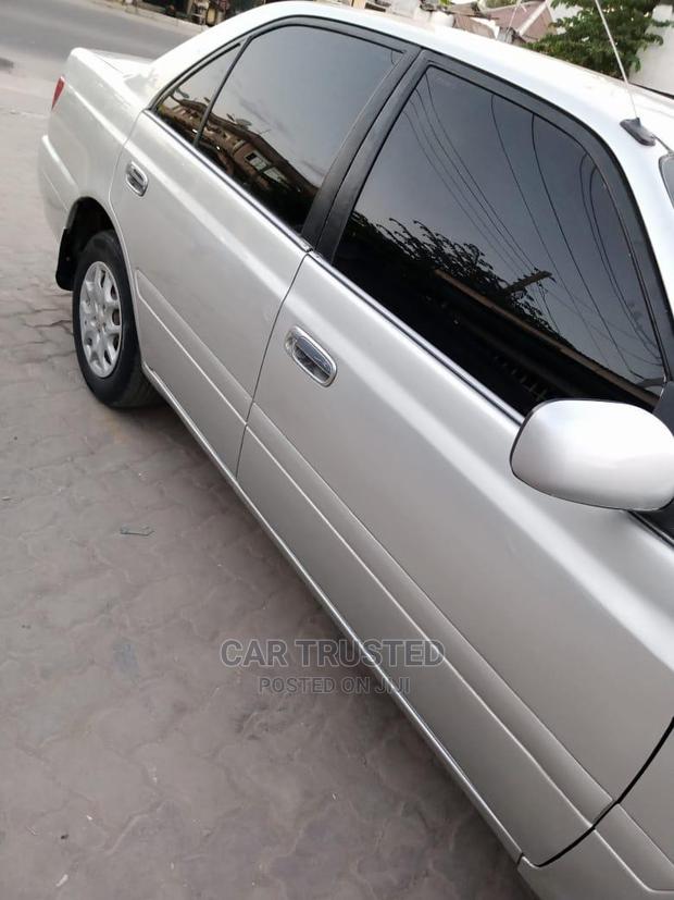 Toyota Carina 1.6 FWD Sedan 2000 Silver