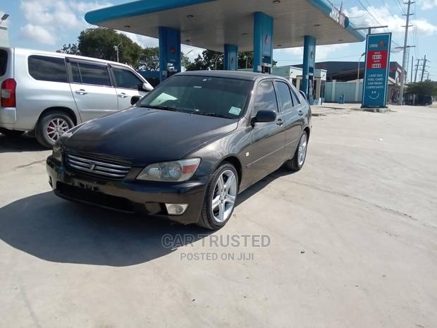Toyota Altezza 2002 Beige